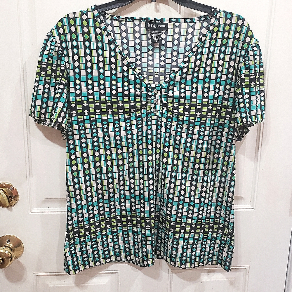 DFA New York Multicolor V Neck Top
